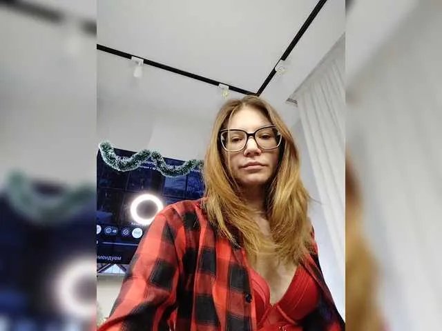 KittyMiracle on BongaCams 