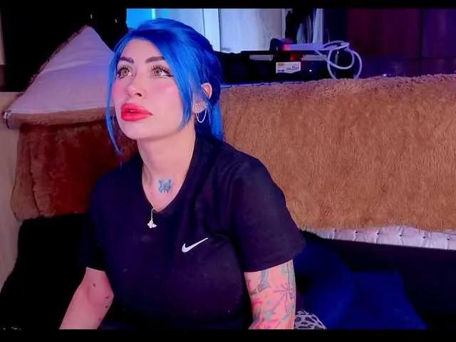 Offline kkole17x on BongaCams