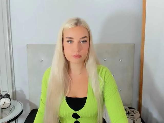 Freechat KristyQueen on BongaCams