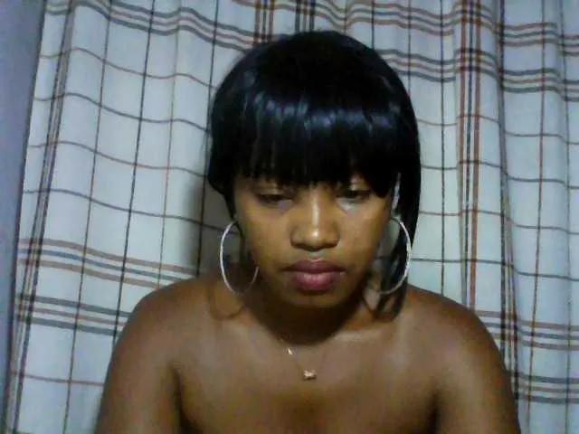 Offline kylie11 on BongaCams