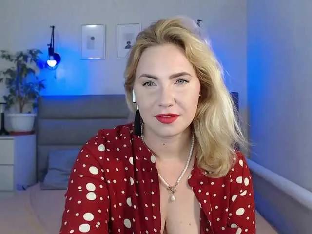 Offline ladomirra1 on BongaCams