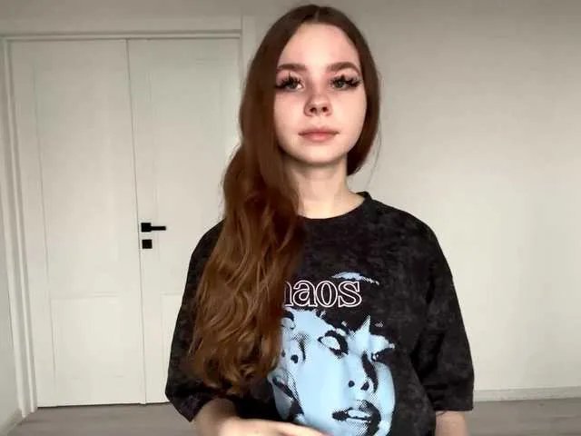 Lil-RO-XO on BongaCams 