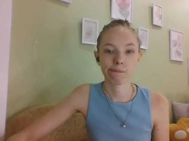 Offline Lili-0508 on BongaCams