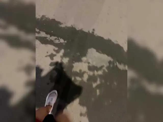 Offline Lisa1225 on BongaCams