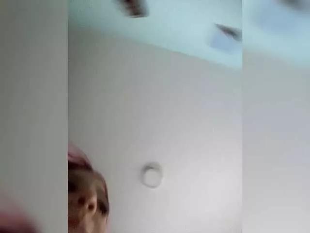 Freechat LittleToxic on BongaCams