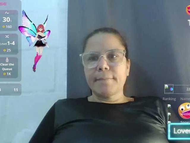 Offline lucianamaster on BongaCams