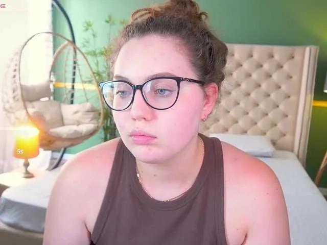 Freechat LuxSopphia on BongaCams