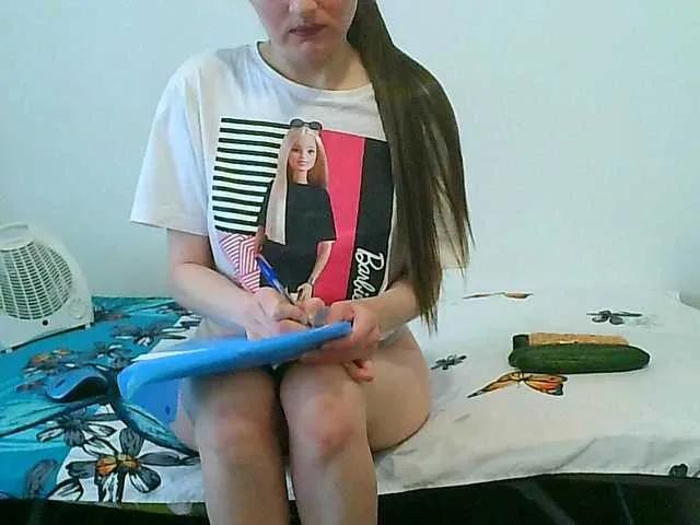 Freechat MagalitaAx on BongaCams