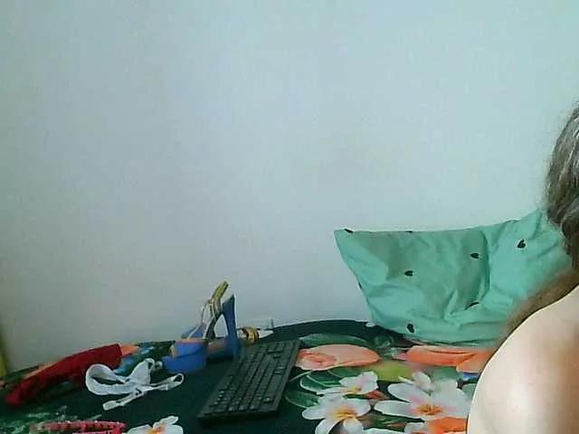 Freechat MagalitaAx on BongaCams