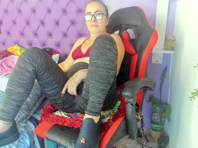 Freechat MargothClain on BongaCams