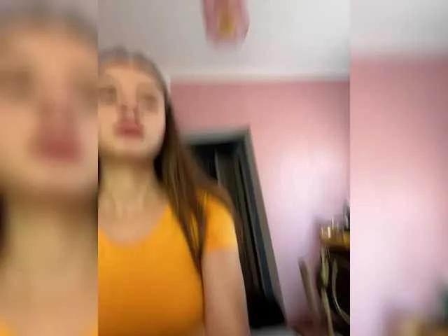 Offline MarinaRosa on BongaCams