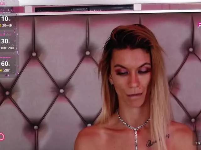 Offline MayaHale on BongaCams