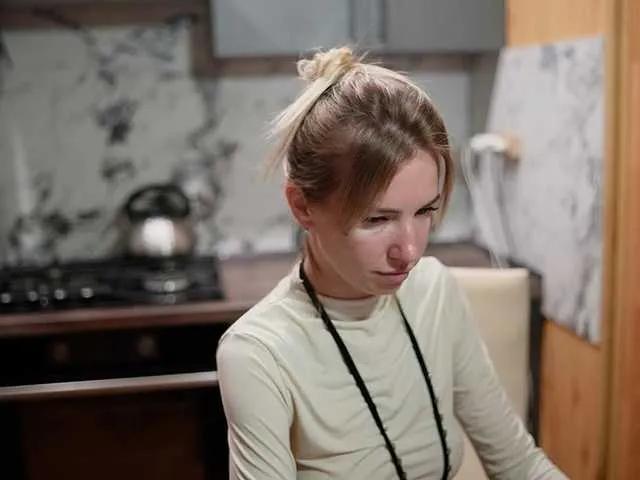 Offline mel-collins on BongaCams