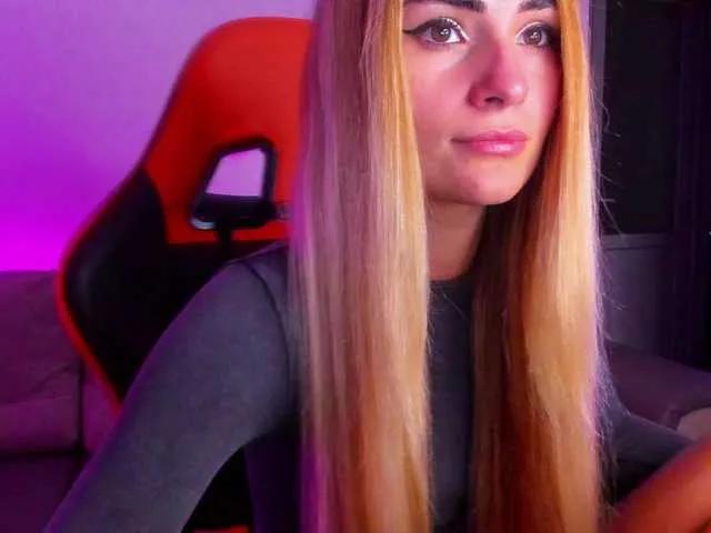 Freechat meow on BongaCams