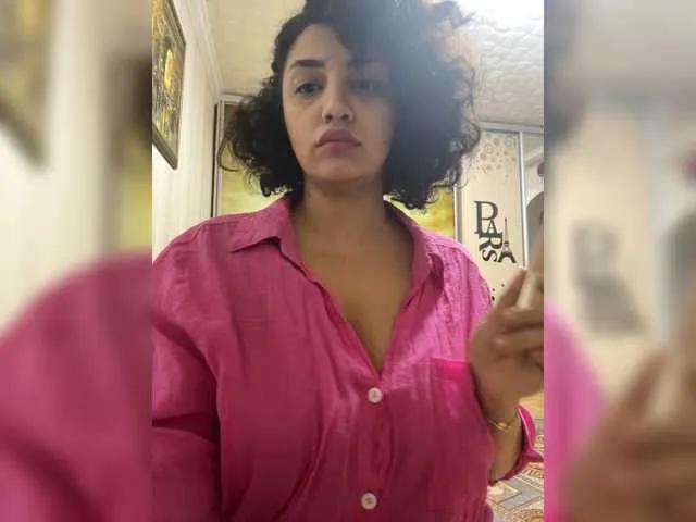 Offline Meri-m on BongaCams