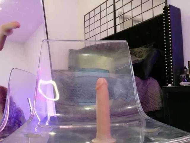 Offline Midnightrose11 on BongaCams