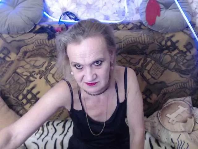 Offline miss-bekker23 on BongaCams