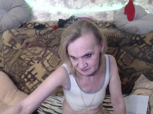 Offline miss-bekker23 on BongaCams
