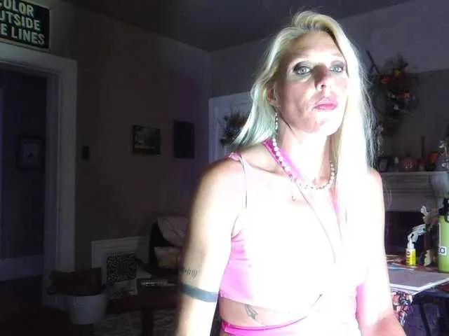 Freechat mylfGlama on BongaCams