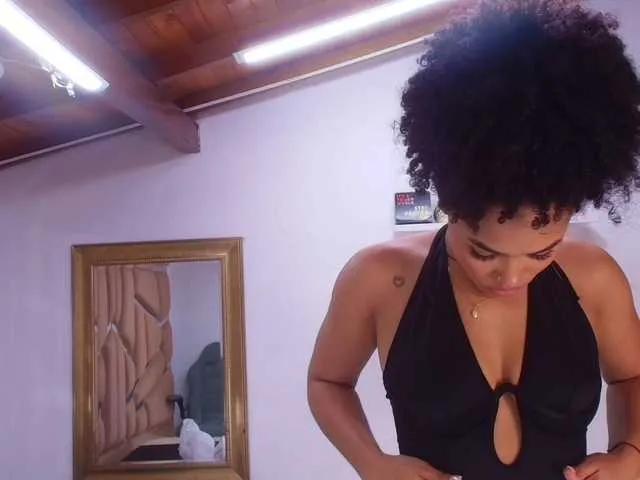 Offline naia-blesed on BongaCams