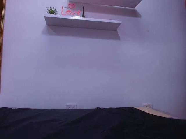 Offline naia-blesed on BongaCams