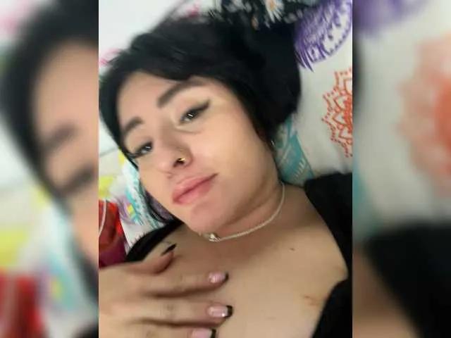 Freechat Orianna-Guzman on BongaCams