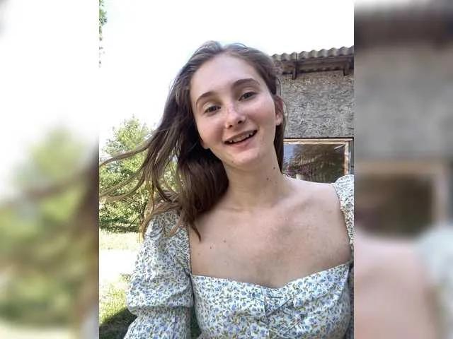 Freechat PeachGirl on BongaCams