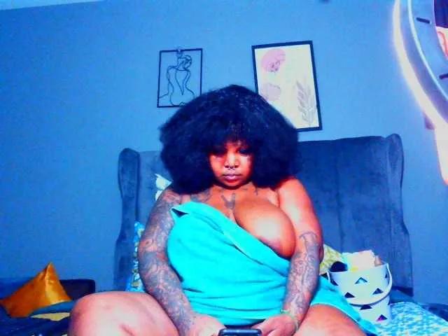 Offline PearBlu38 on BongaCams