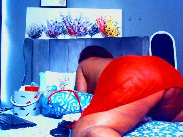 Offline PearBlu38 on BongaCams