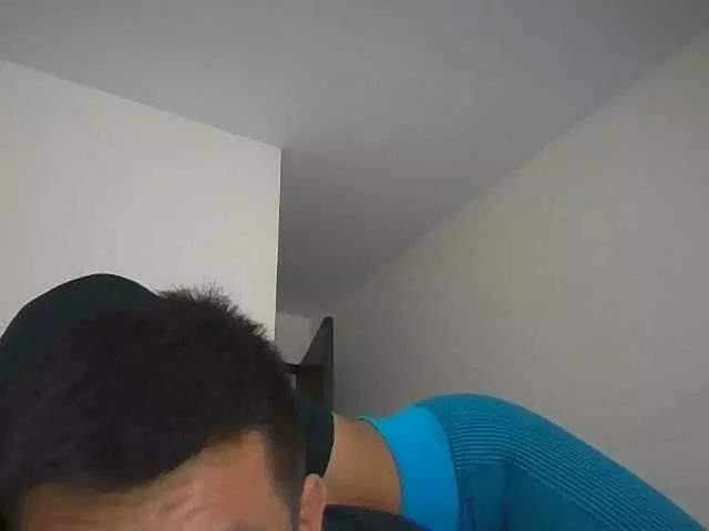 Offline plaisirsecrett on BongaCams