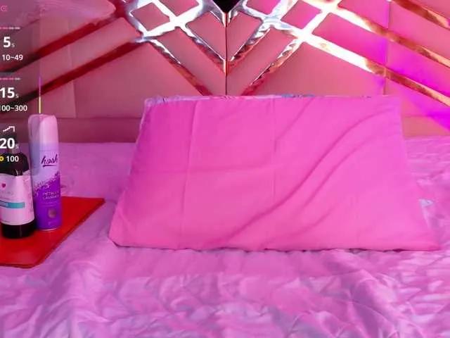 playfulcurvy's avatar