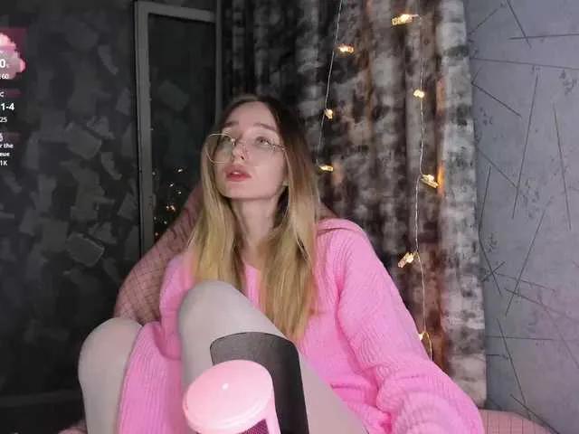 Offline Polikinesis on BongaCams