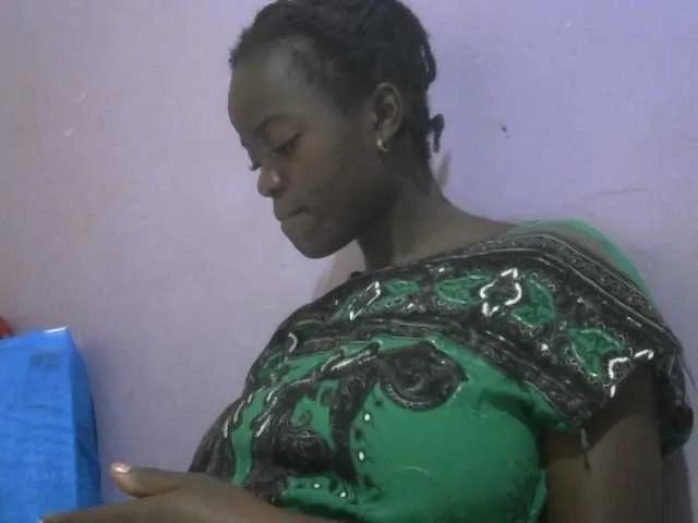 Offline PrettyLove on BongaCams