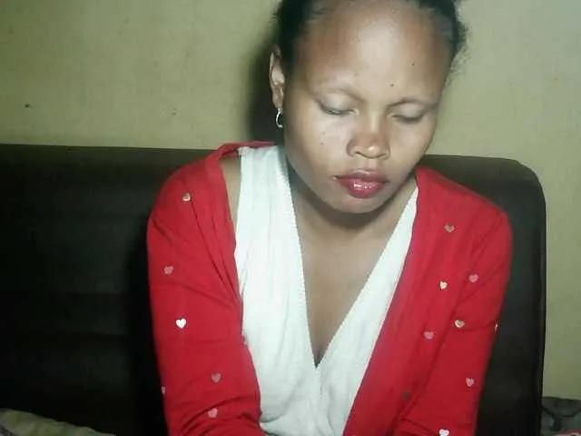 Offline Pussy01lips on BongaCams