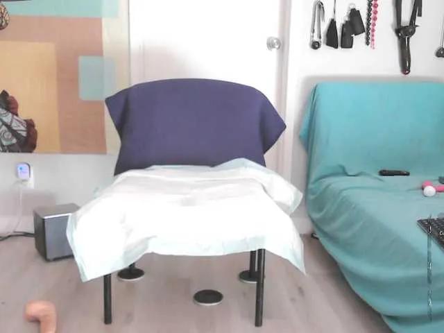 QueenAnitaDix on BongaCams 