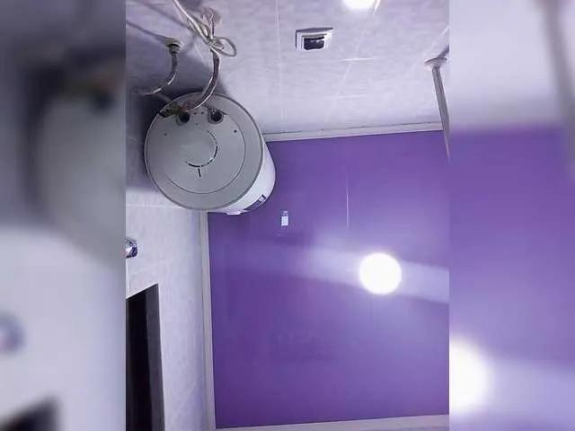 Qweentis on BongaCams 