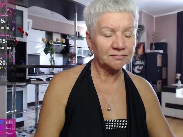 Offline roxana-brooks on BongaCams