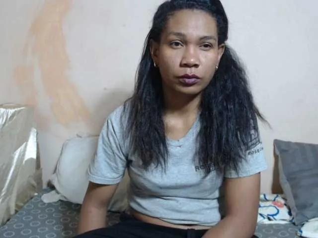 Offline Rsylvie on BongaCams