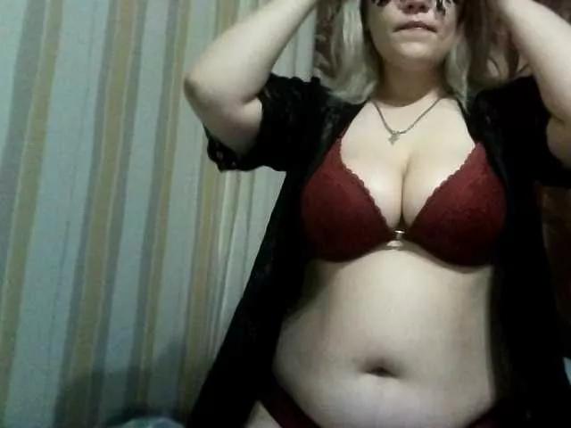 Offline Sarah-Jane on BongaCams