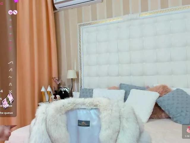 Offline sassyqueen on BongaCams