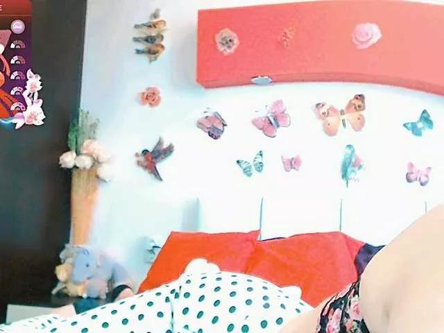 Offline SexyAlina123 on BongaCams