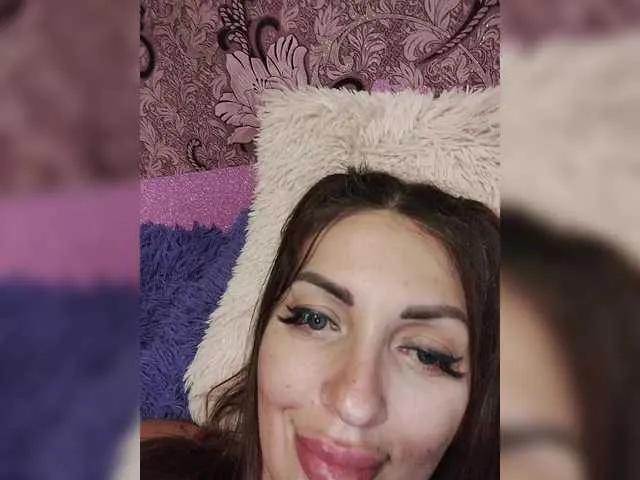 Offline SexyKitty75-1 on BongaCams