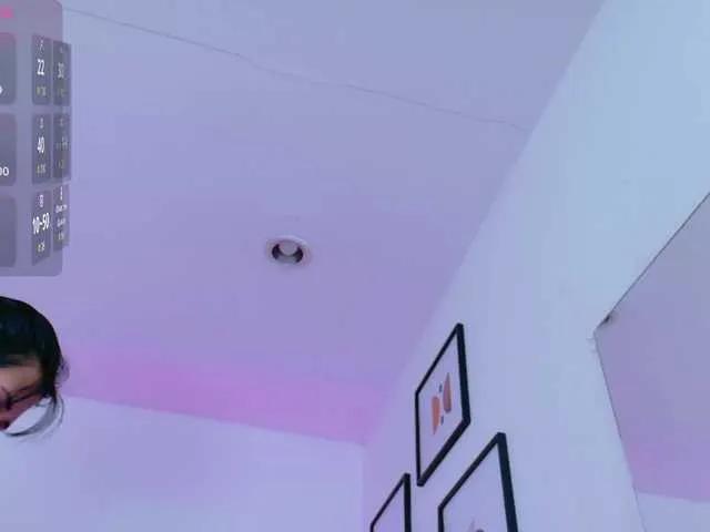 Freechat skinnyprinces on BongaCams