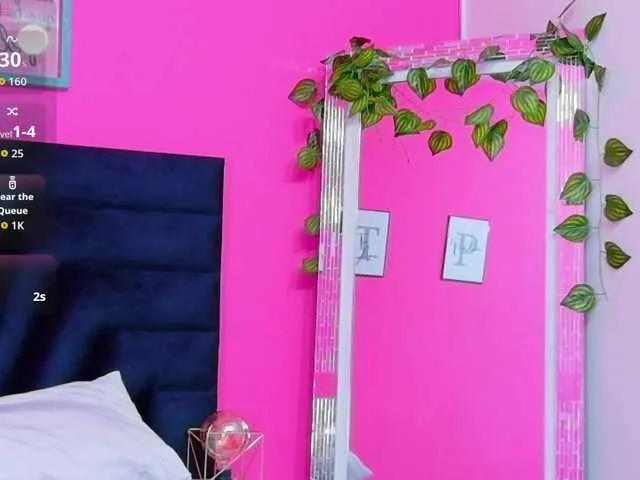 Freechat skinnyprinces on BongaCams