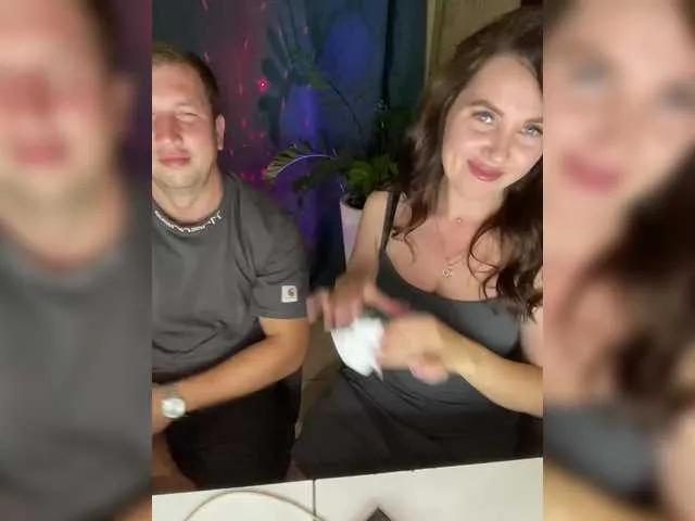 Offline SladenkieVmeste on BongaCams