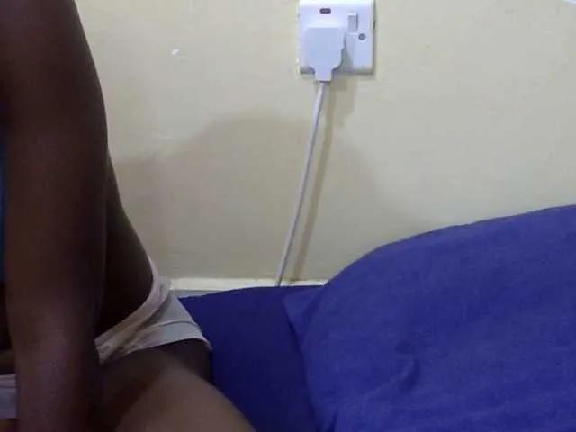 Offline Slimkittey on BongaCams