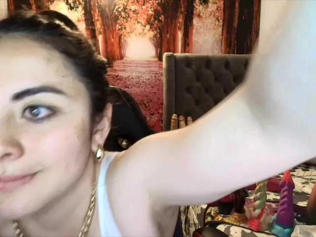 Offline sofia23dirty on BongaCams