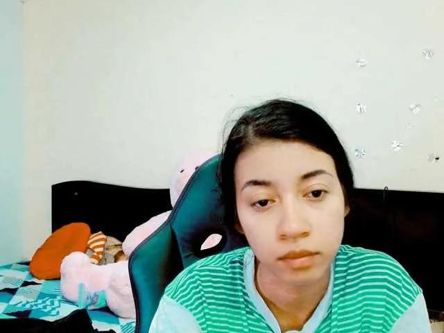 Offline sofilopez on BongaCams