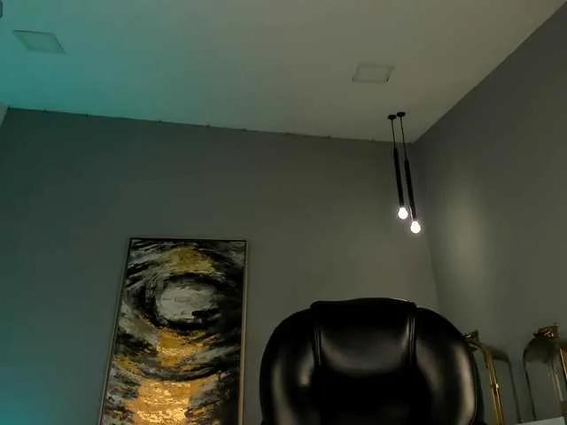 SophiePalmer — it excites me to treat me well, be polite but at the same time a little perverted when they talk to me