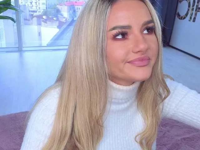 Offline SpoilM3Mor3 on BongaCams